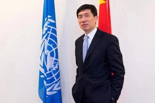 瑞和网  徐浩良，来自中国，任联合国开发计划署代理署长