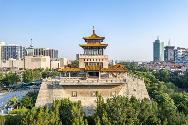 一鼎盈 济南解放阁将启动保护性维修 10月13日起暂停对外开放